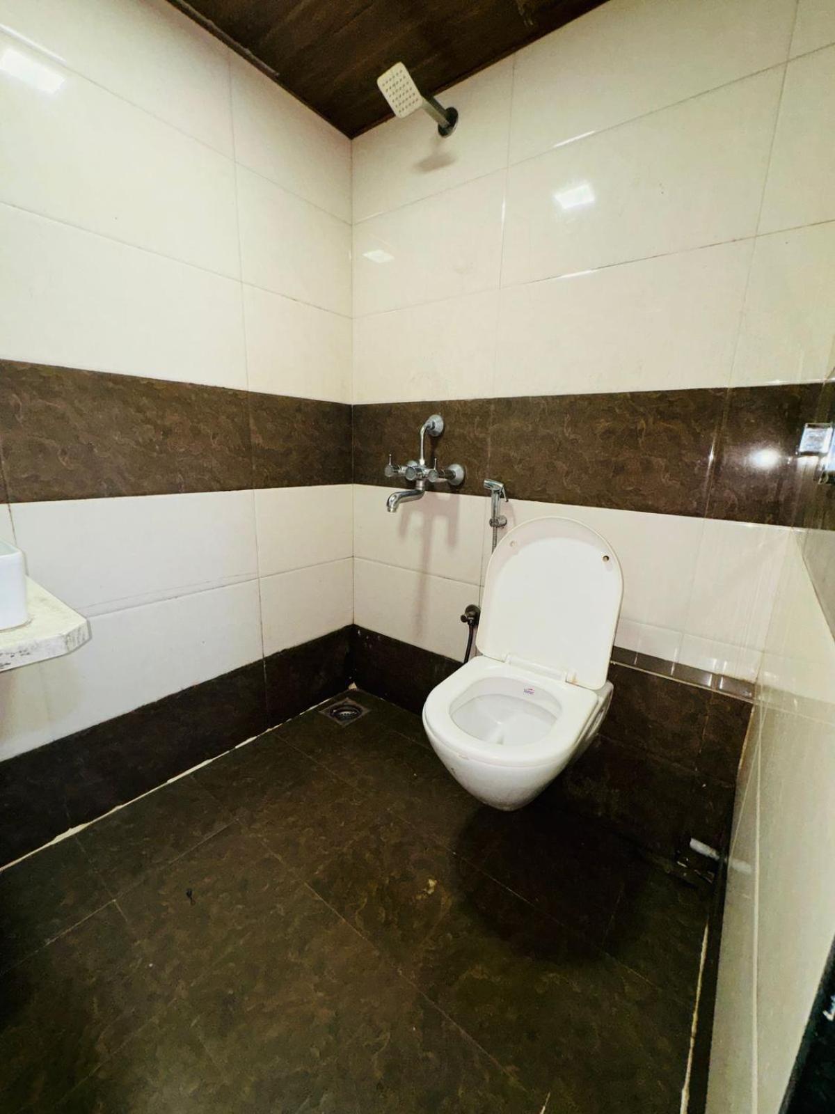 Hotel Artusinn Midc Andheri East مومباي المظهر الخارجي الصورة
