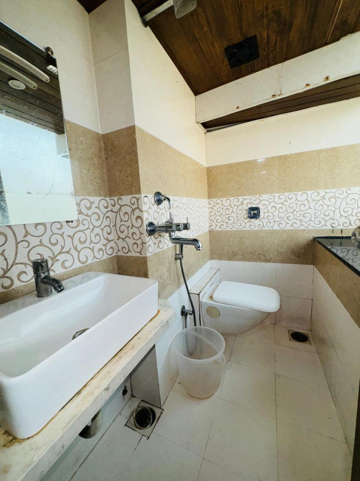 Hotel Artusinn Midc Andheri East مومباي المظهر الخارجي الصورة